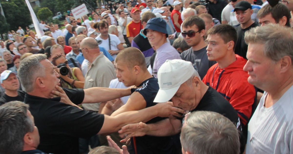 У БЮТ кажуть, що людей били професійні спортсмени / © БЮТ-Батьківщина