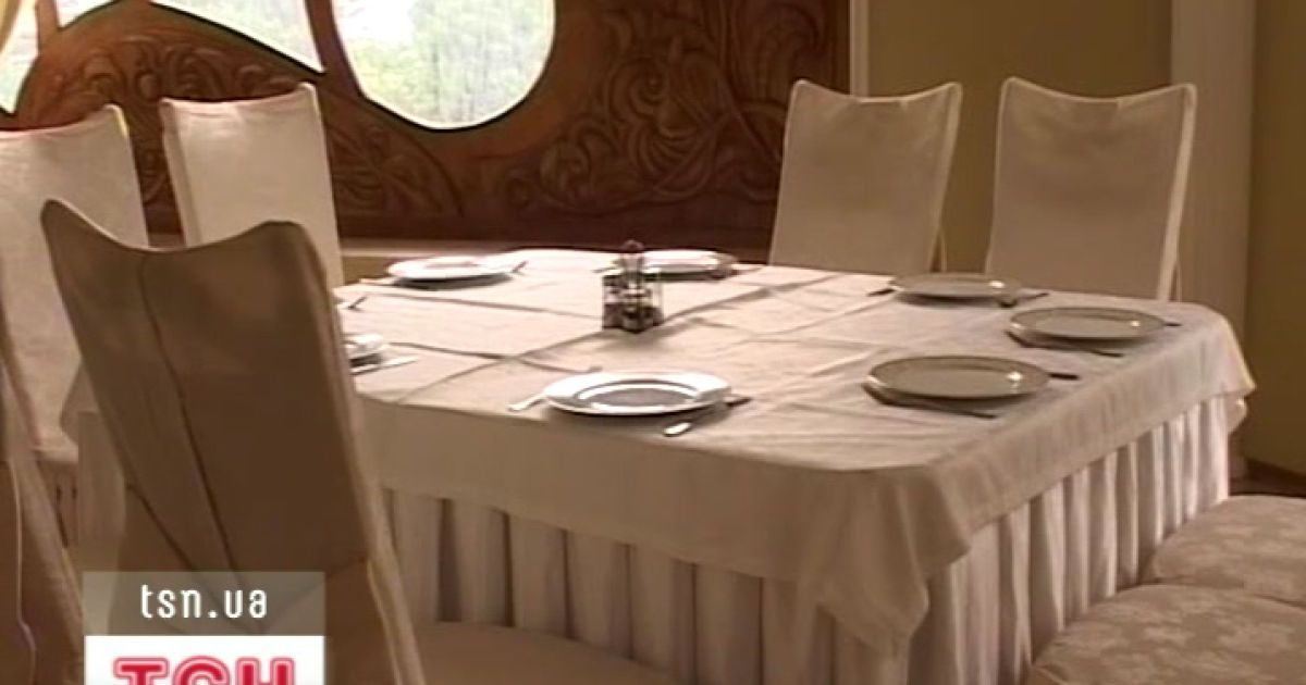 На весіллі отруїлися 26 дорослих мешканців Львівщини та 5 дітей