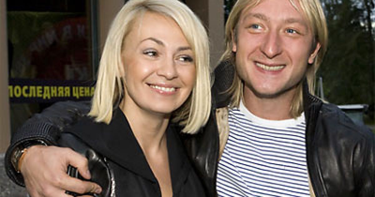 Євген Плющенко не зможе підтримати дружину на пологах