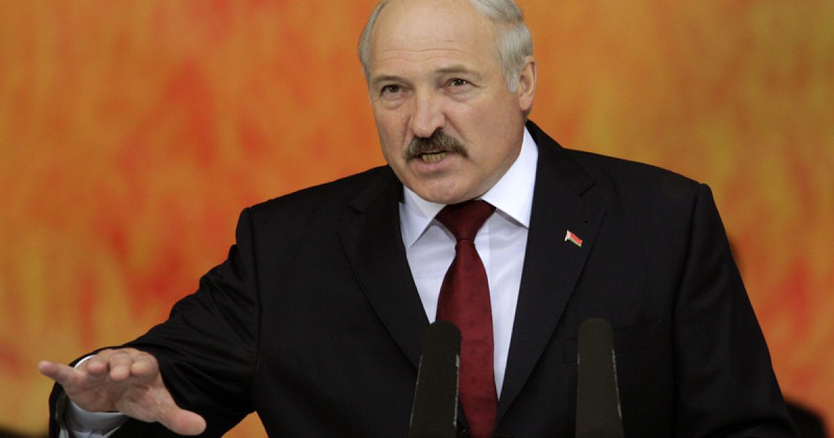 Лукашенко ухвалив нові покарання для водіїв.