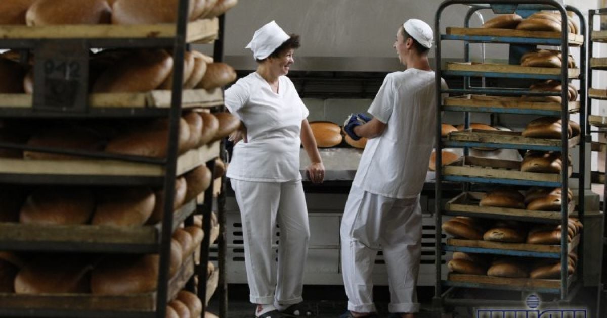 У Київ завезли хліб