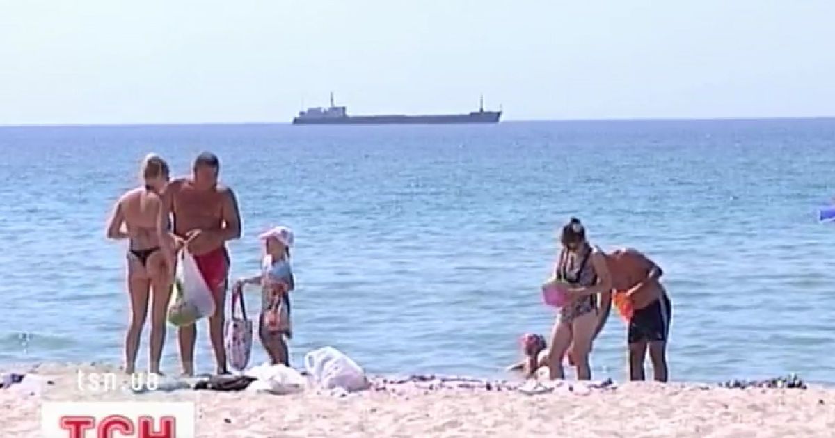 У Криму поблизу Євпаторії в Чорне море впав вертоліт