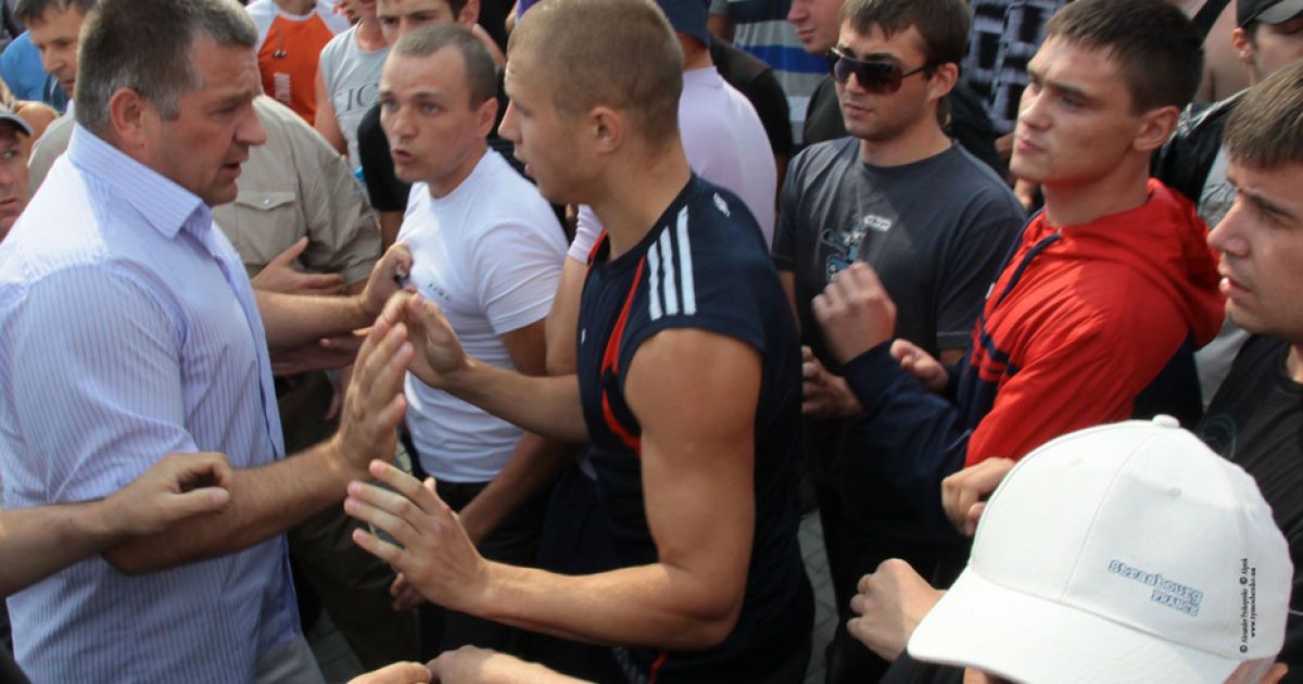 У БЮТ кажуть, що людей били професійні спортсмени / © БЮТ-Батьківщина