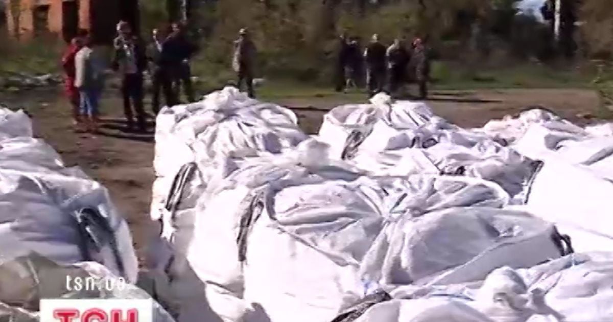 "Забута" владою смердюча хімія заважає жити простим селянам