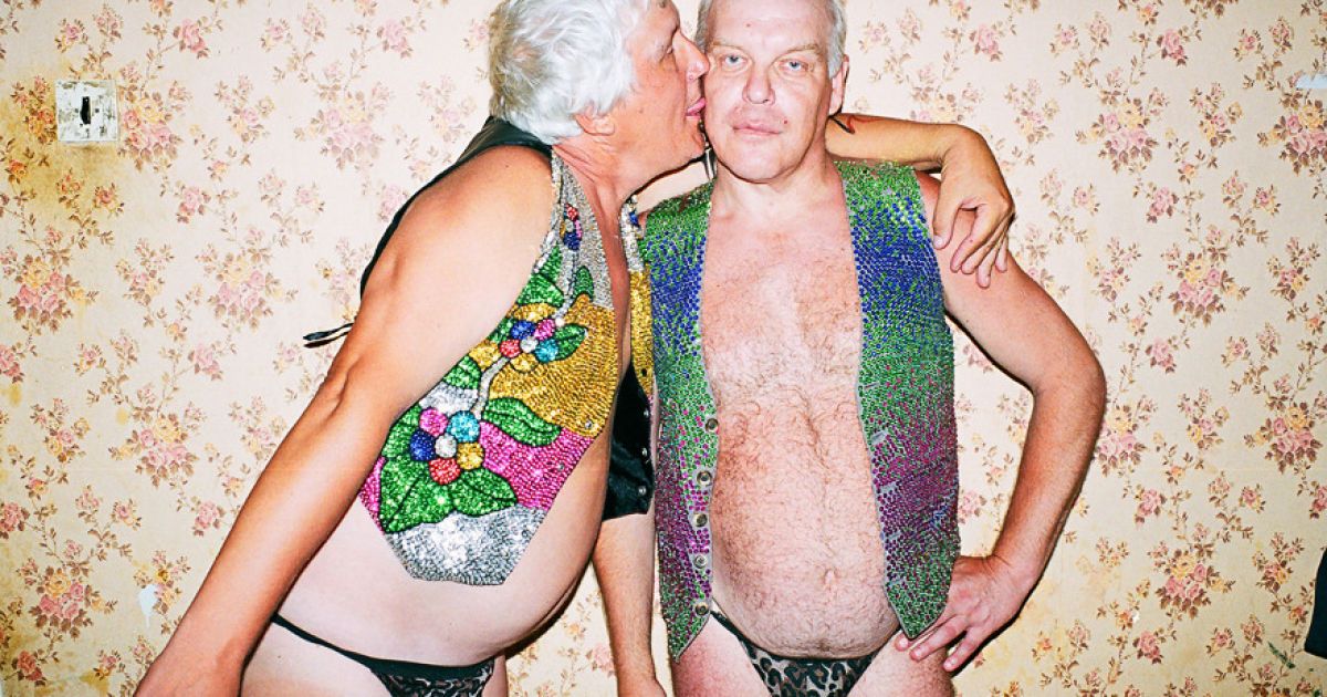 Synchrodogs синхронно знімають експериментальний fashion та nude / © synchrodogs.com