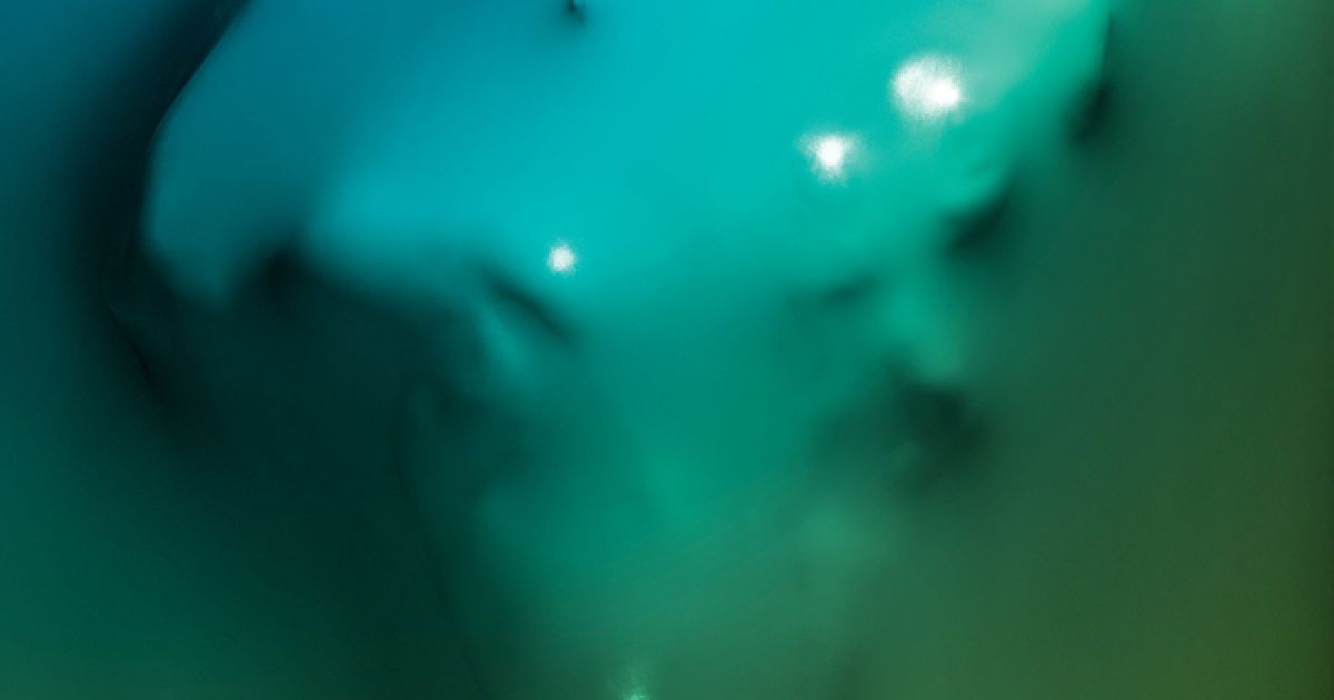 Голі моделі у вакуум_14 / © Julien Palast