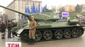 Два десятка военной техники сейчас стоит на Майдане Незалежности