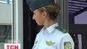 Украинцев в погонах массово переодевают в новую форму