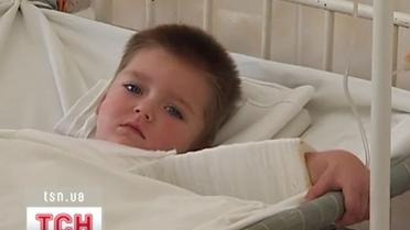 Помощь в лечении трехлетнего сына просит молодая мама с Киевщины