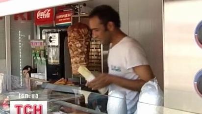 Українці або не труяться, або не скаржаться