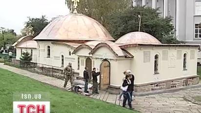 Фундамент Десятинної церкви таємно готують до реконструкції