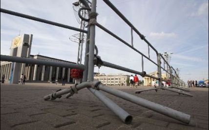 Українська міліція скуповує засоби захисту від натовпу