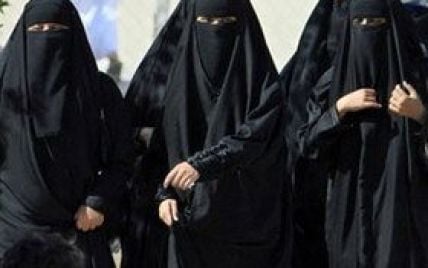 Саудовским женщинам разрешили выбирать способ родов