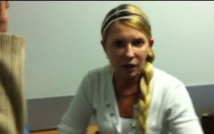 Тимошенко відмовилася від їжі, протестуючи проти фальсифікацій на виборах