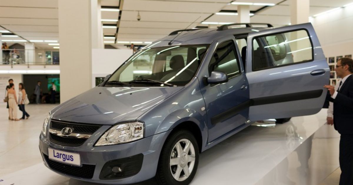 На ВАЗе собраны 20 пилотных универсалов Lada Largus _8