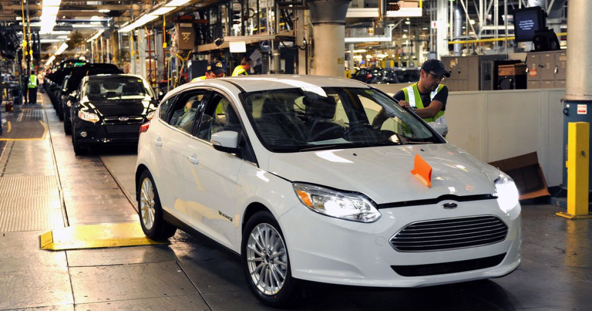 Ford Focus EV_17