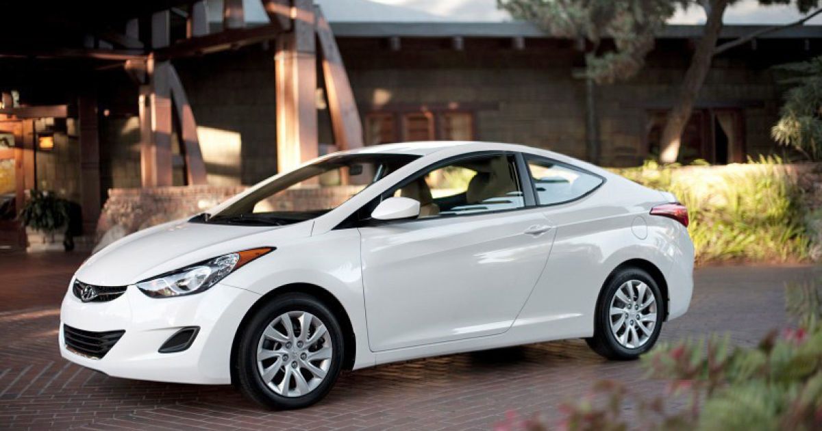 Hyundai показал купе Elantra