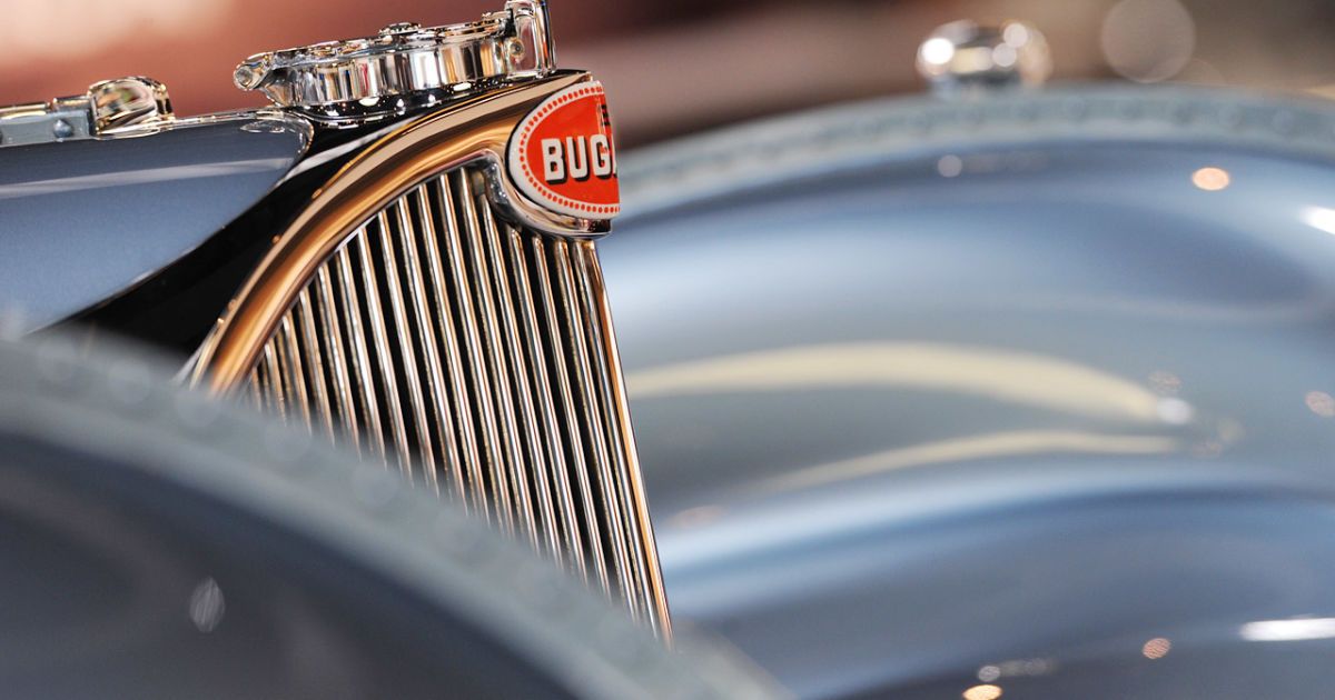 Bugatti 1938 года был продан за $ 38 млн_16