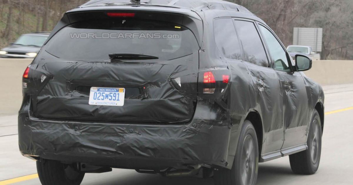 2013 Nissan Pathfinder_2