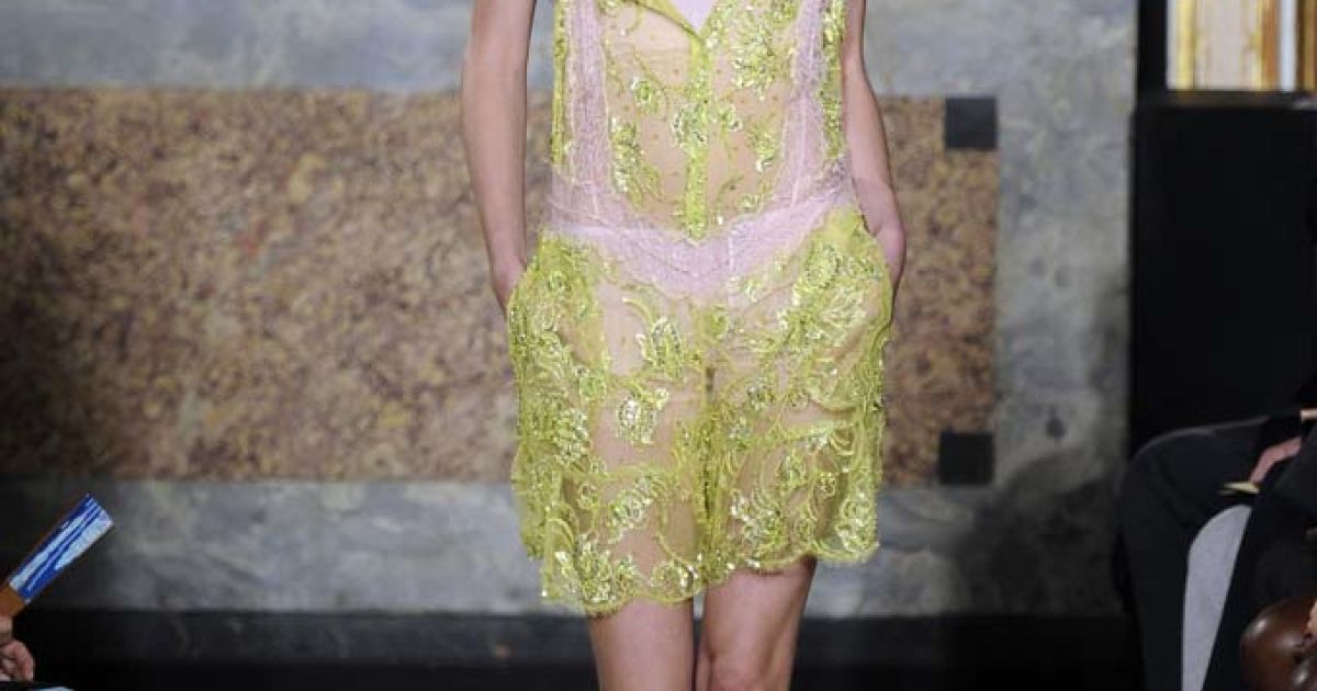 Emilio Pucci прет-а-порте весна-лето 2012 / © EastNews