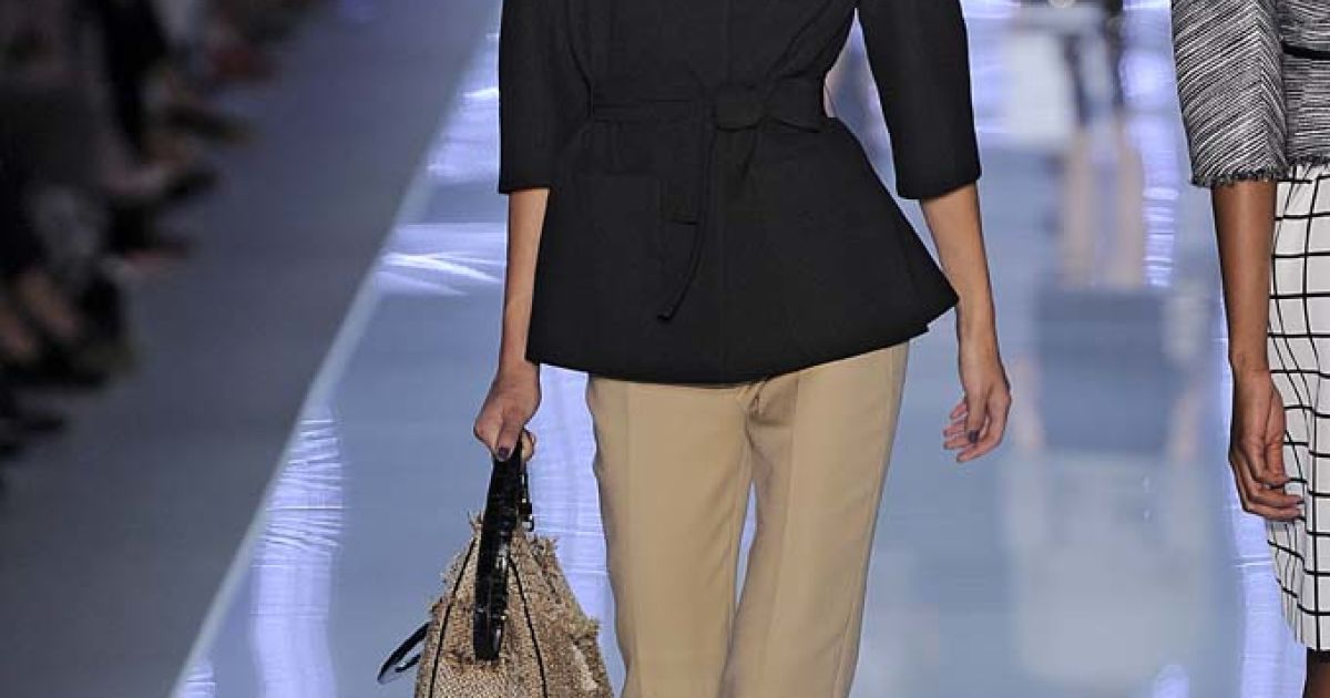 Christian Dior прет-а-порте весна-лето 2012 / © EastNews