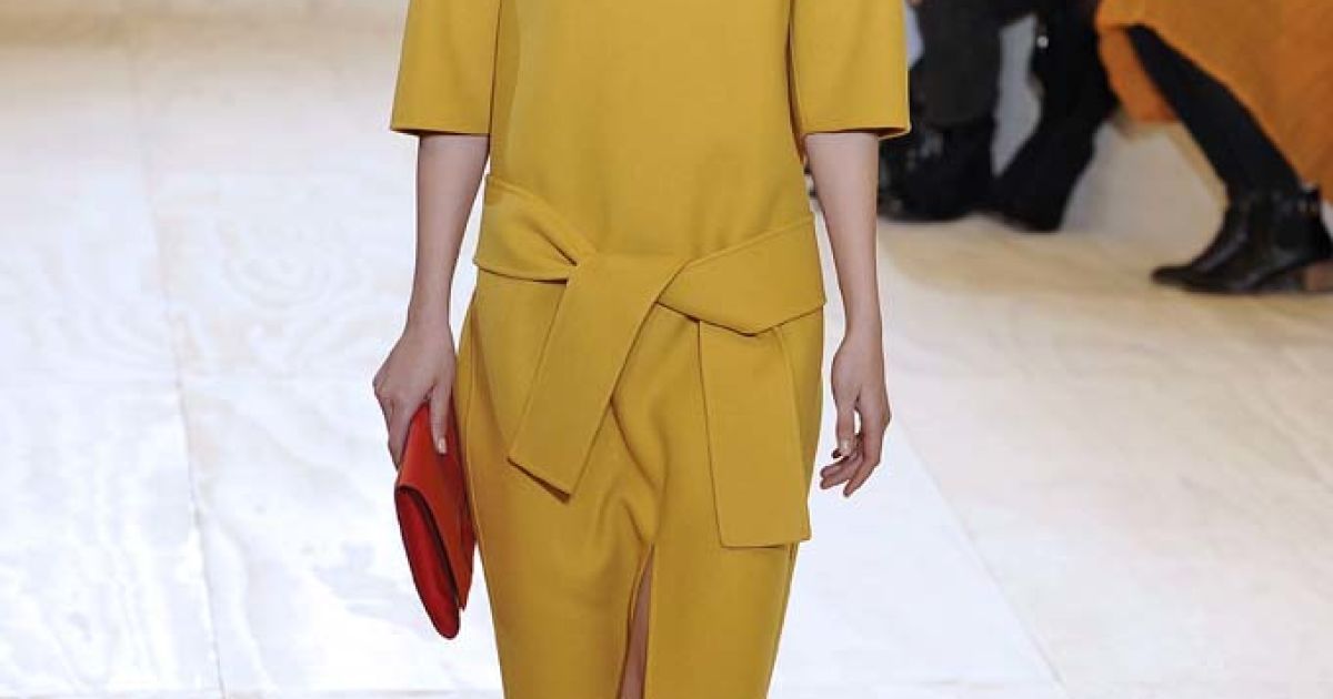 JIL SANDER прет-а-порте осень-зима 2011-2012 / © EastNews