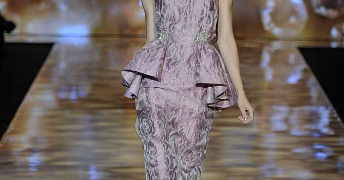 Badgley Mischka рет-а-порте весна-лето 2012 / © EastNews