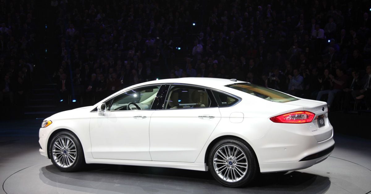 2013 Ford Mondeo Sedan_4