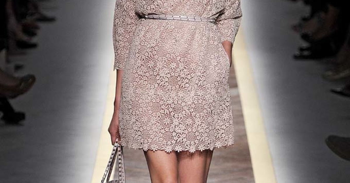 Valentino прет-а-порте весна-лето 2012 / © EastNews