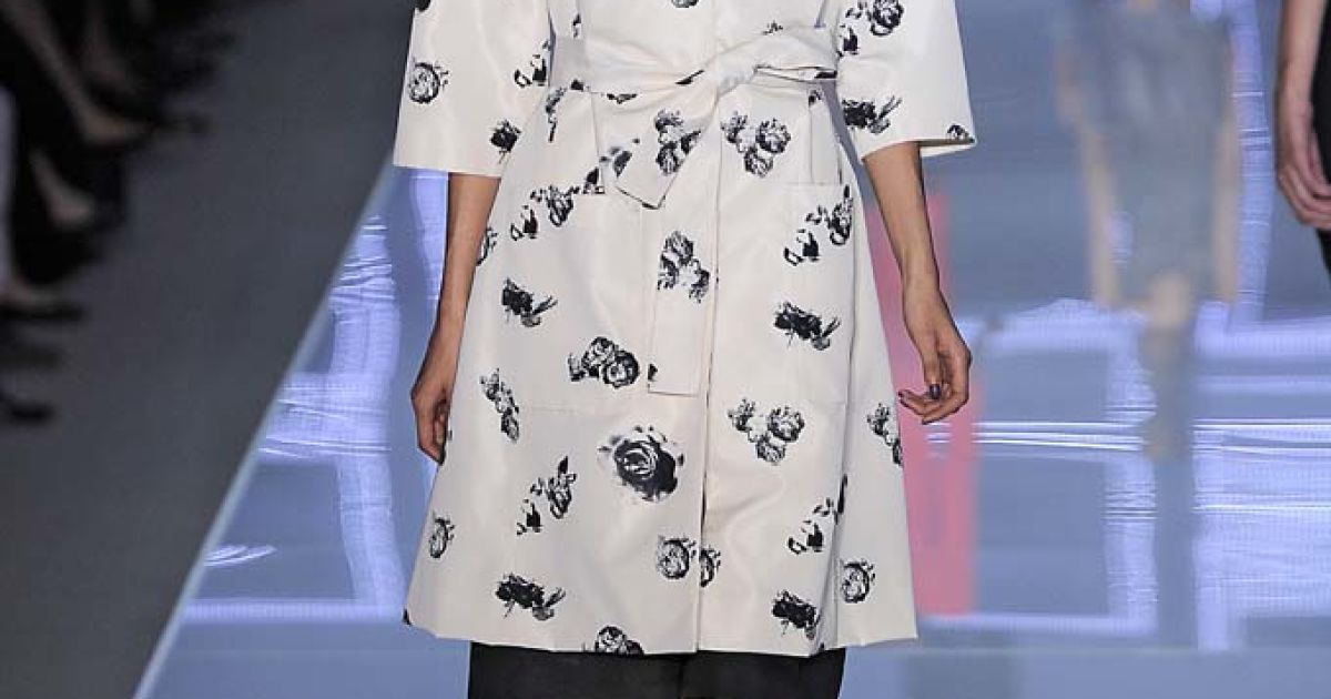Christian Dior прет-а-порте весна-лето 2012 / © EastNews