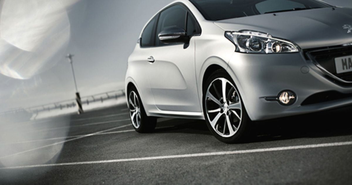 Peugeot показал новый 208-й (видео)