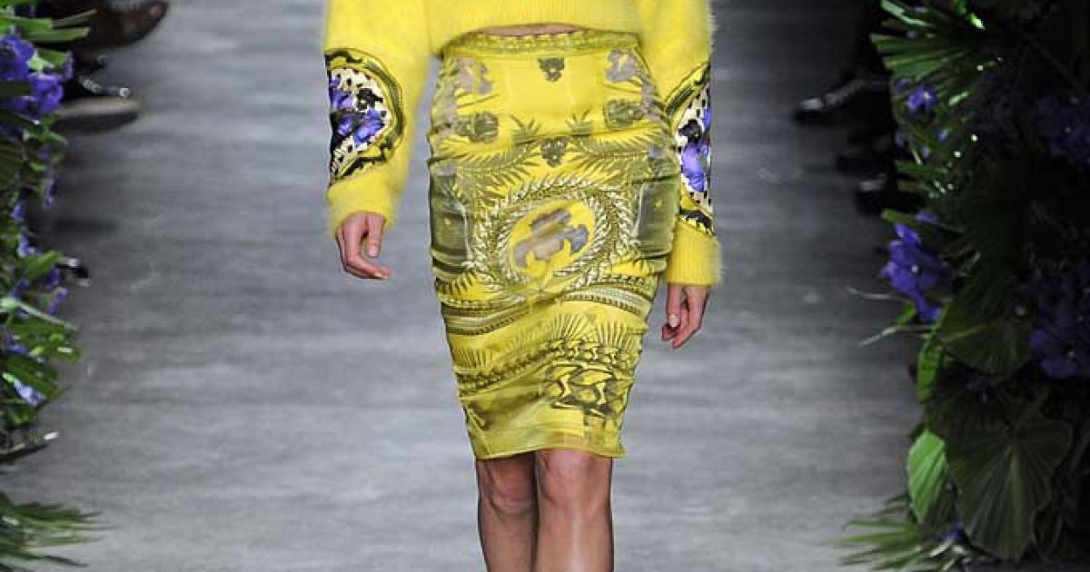 Givenchy прет-а-порте осень-зима 2011-2012 / © EastNews
