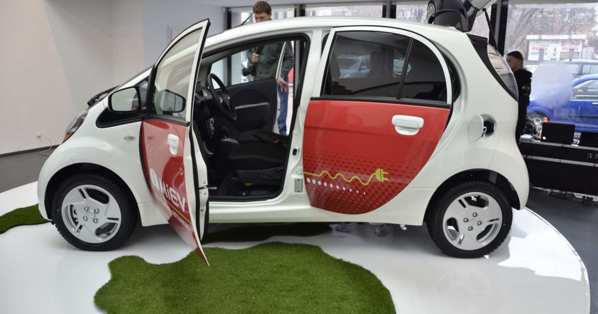 В Украине протестируют 10 электромобилей i-MiEV_5