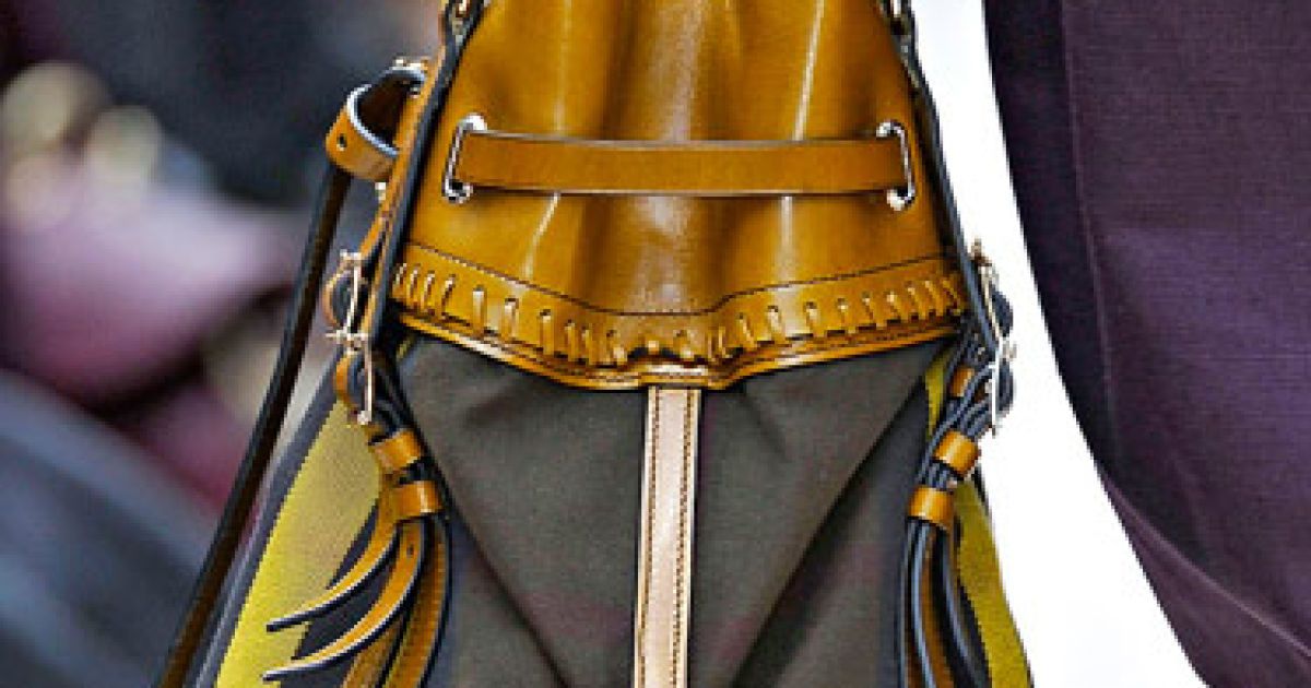Burberry_8 / © ispiednews.net