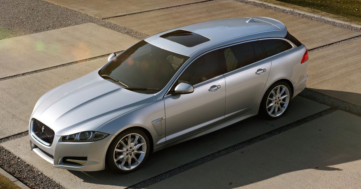 Jaguar официально представил универсал XF_11