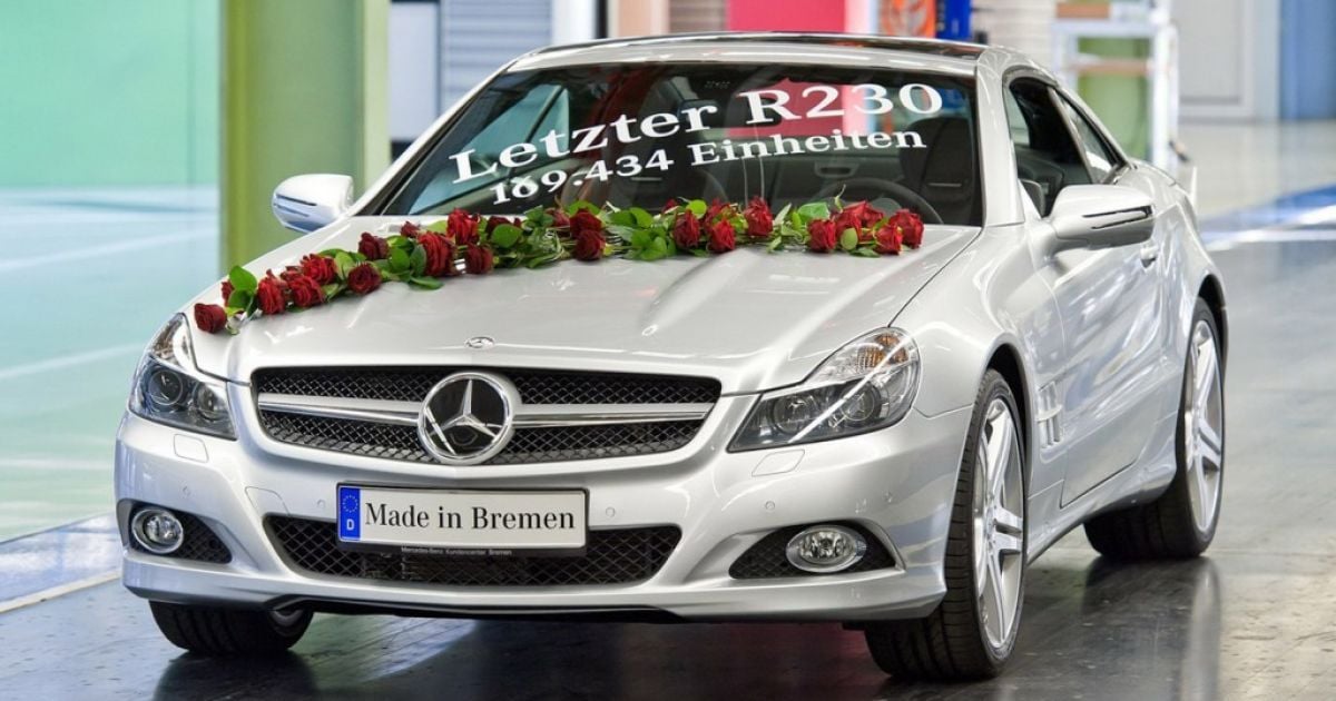Последний Mercedes SL уехал в музей