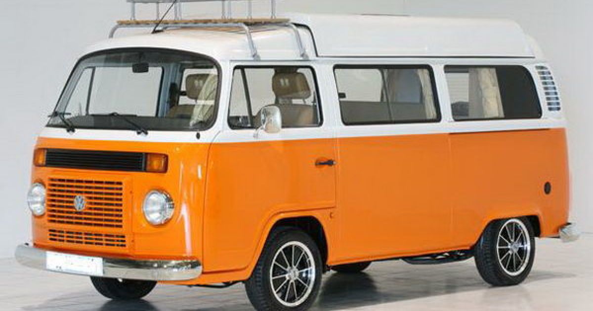 VW возродил легендарный минивен 60-х