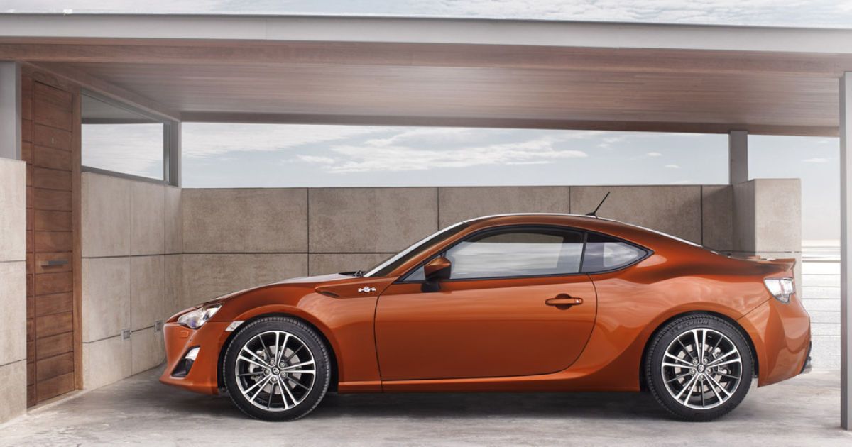 В Токио пройдет премьера нового купе Toyota _6