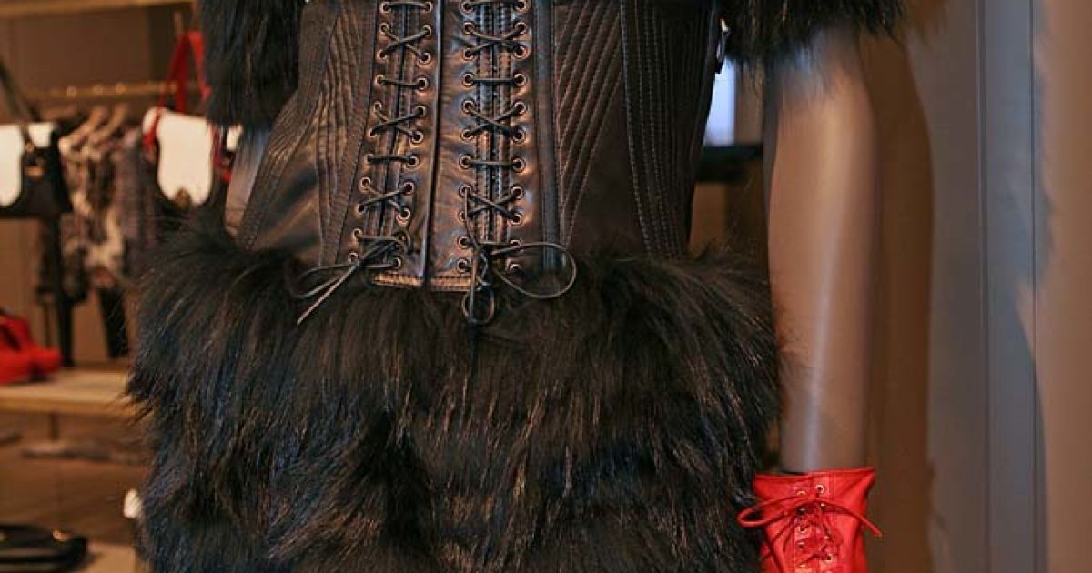 Trussardi прет-а-порте осень-зима 2011-2012 / © EastNews