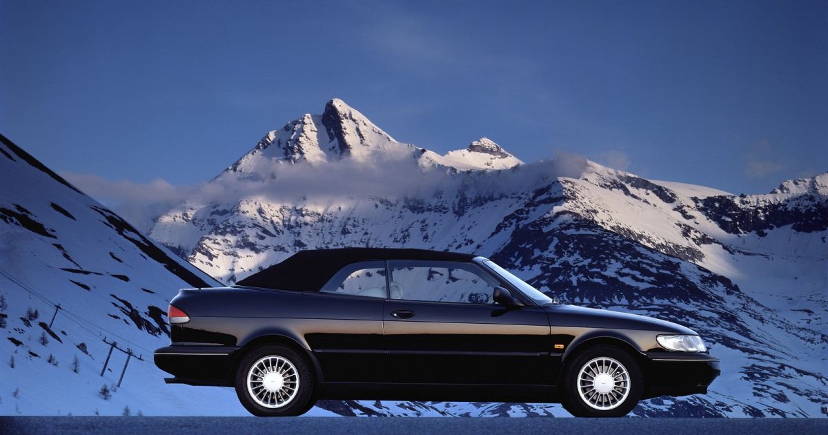 Saab распродает с молотка музейные модели_8