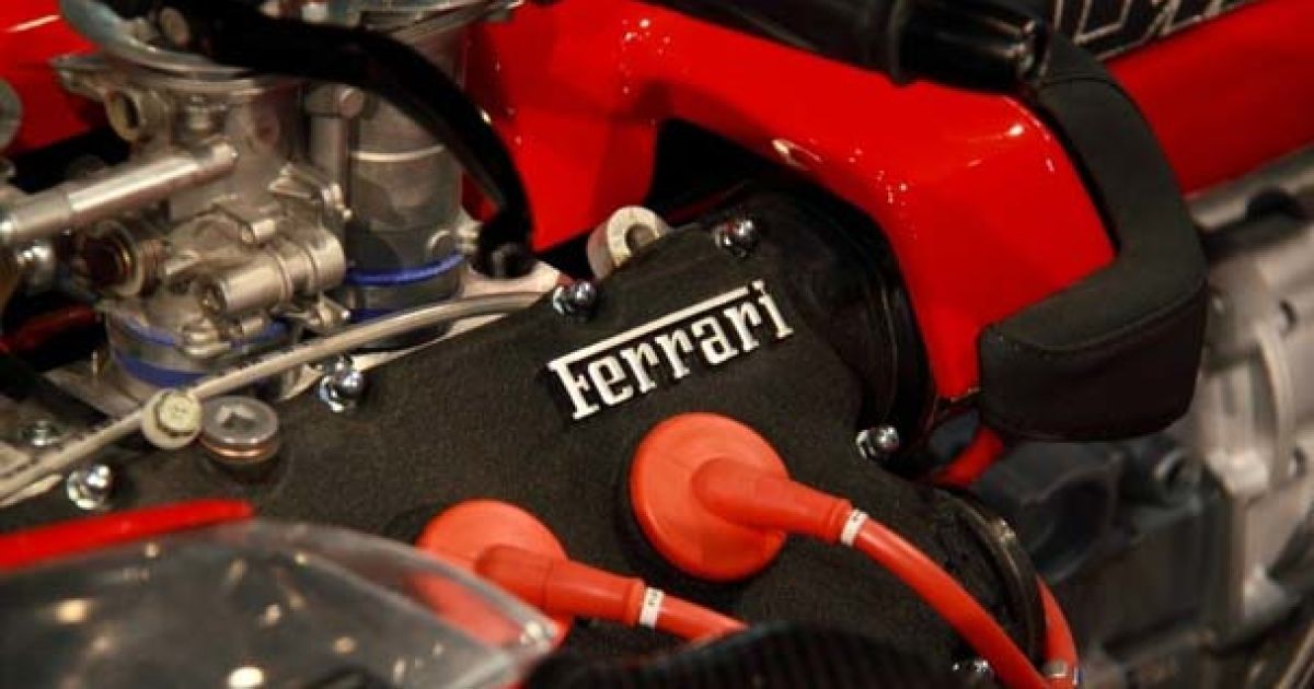 Wazuma V8 Ferrari_8