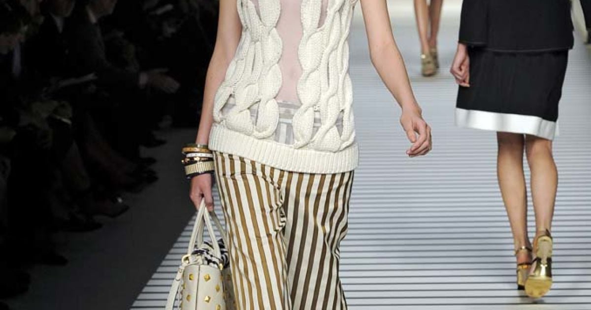 Полосатая коллекция Fendi сезона весна-лето 2012 - Карл Лагерфельд в кризисе