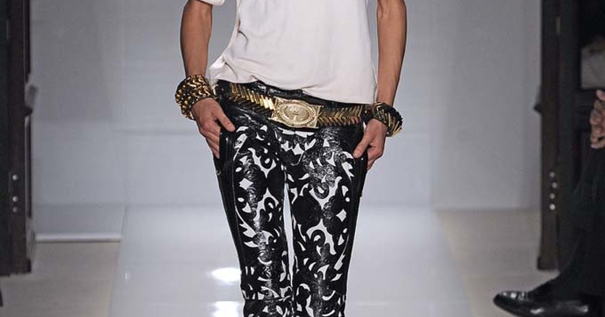 Balmain прет-а-порте весна-лето 2012 / © EastNews