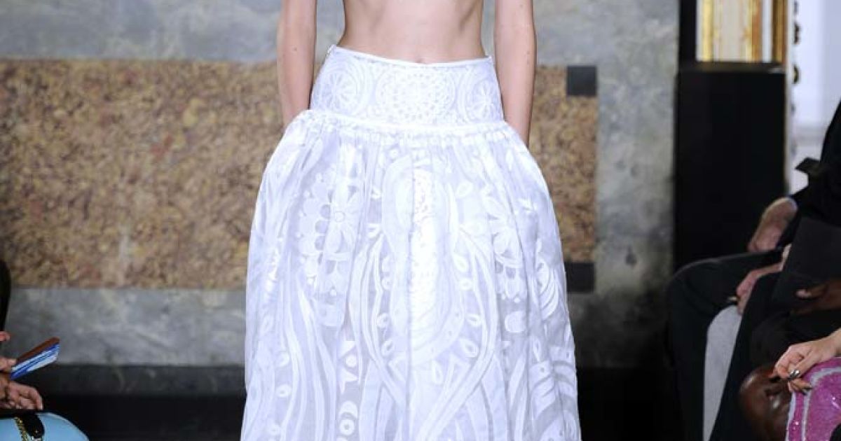 Emilio Pucci прет-а-порте весна-лето 2012 / © EastNews