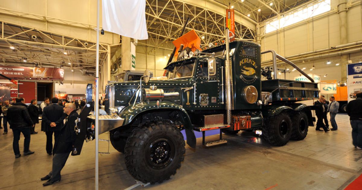 В Киеве стартовал автосалон ТIR-2011