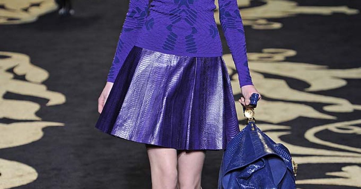 Versace прет-а-порте осень-зима 2011-2012 / © EastNews