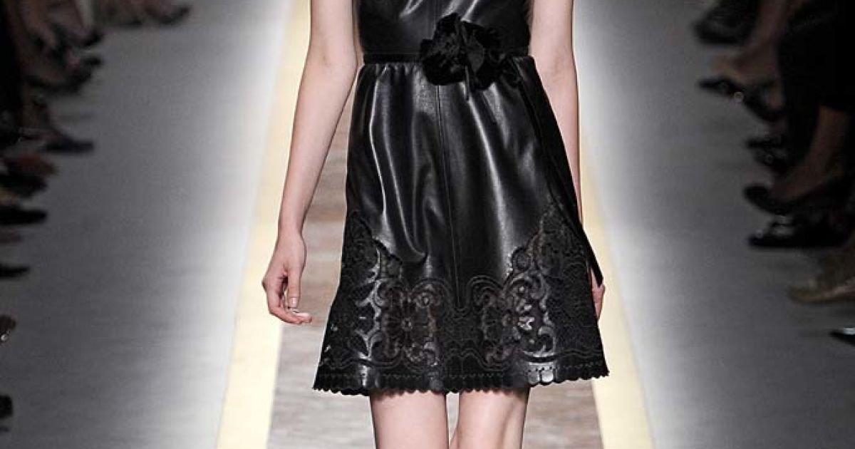 Valentino прет-а-порте весна-лето 2012 / © EastNews