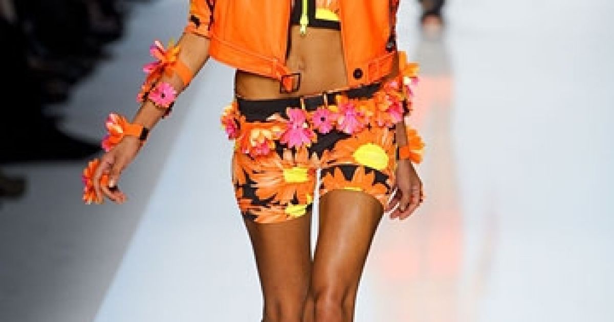 Blumarine_16