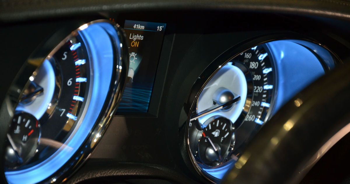 Новый Chrysler 300C уже в Украине_23