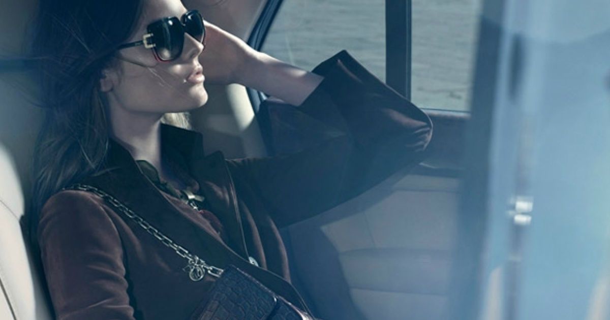 Моника Як Ягачак для Dior